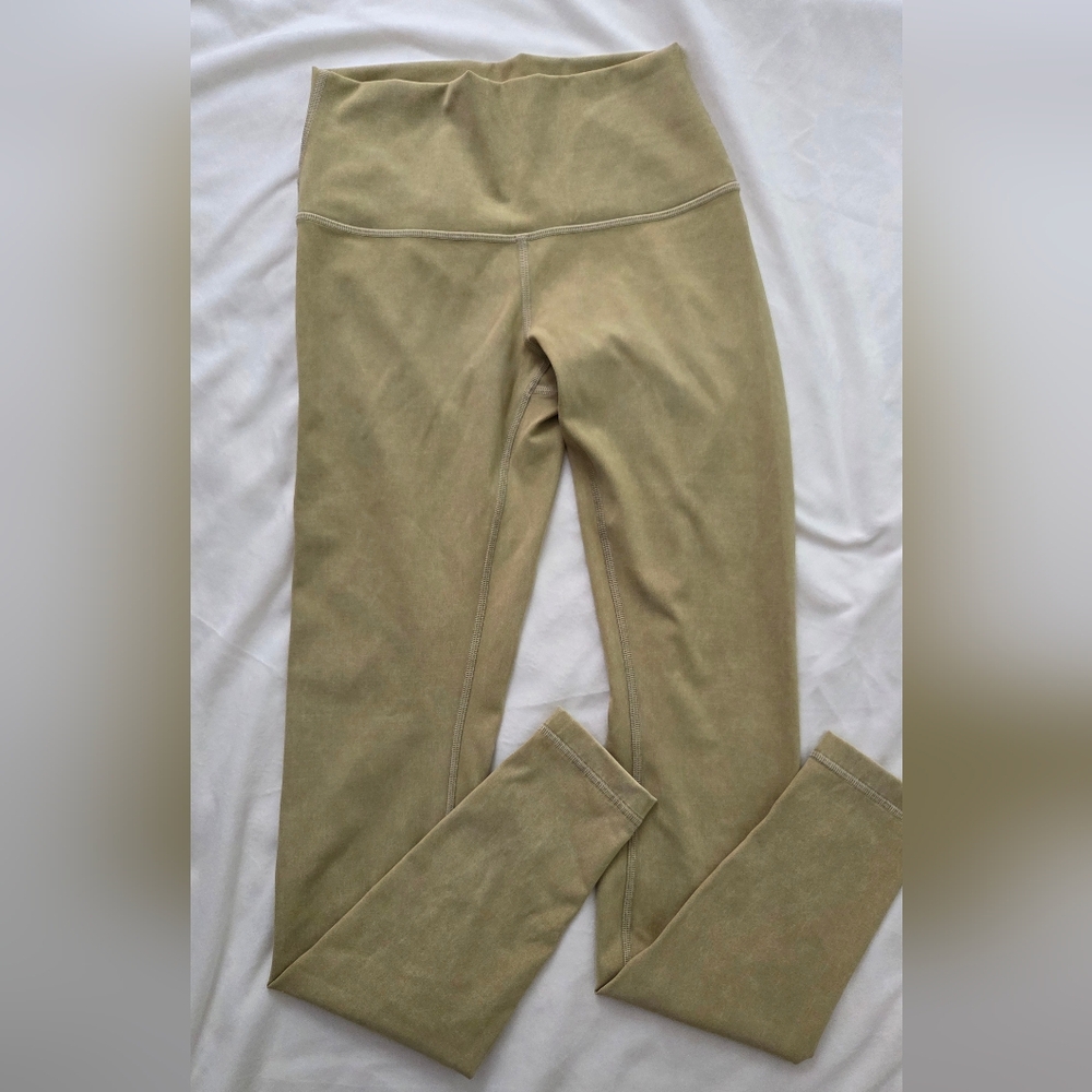 Lululemon Vintage Wash Leggings Size 4